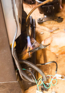 Refrigeração em Itajaí-SC servico-conserto-geladeira