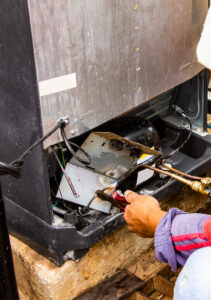 Refrigeração em Itajaí-SC servico-conserto-geladeira (3)